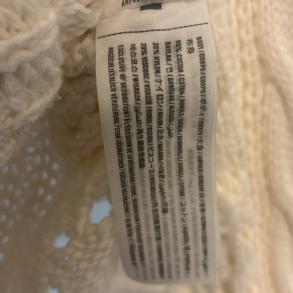 Women's white Knit Cardigan Sweater - Picture 3 of 9